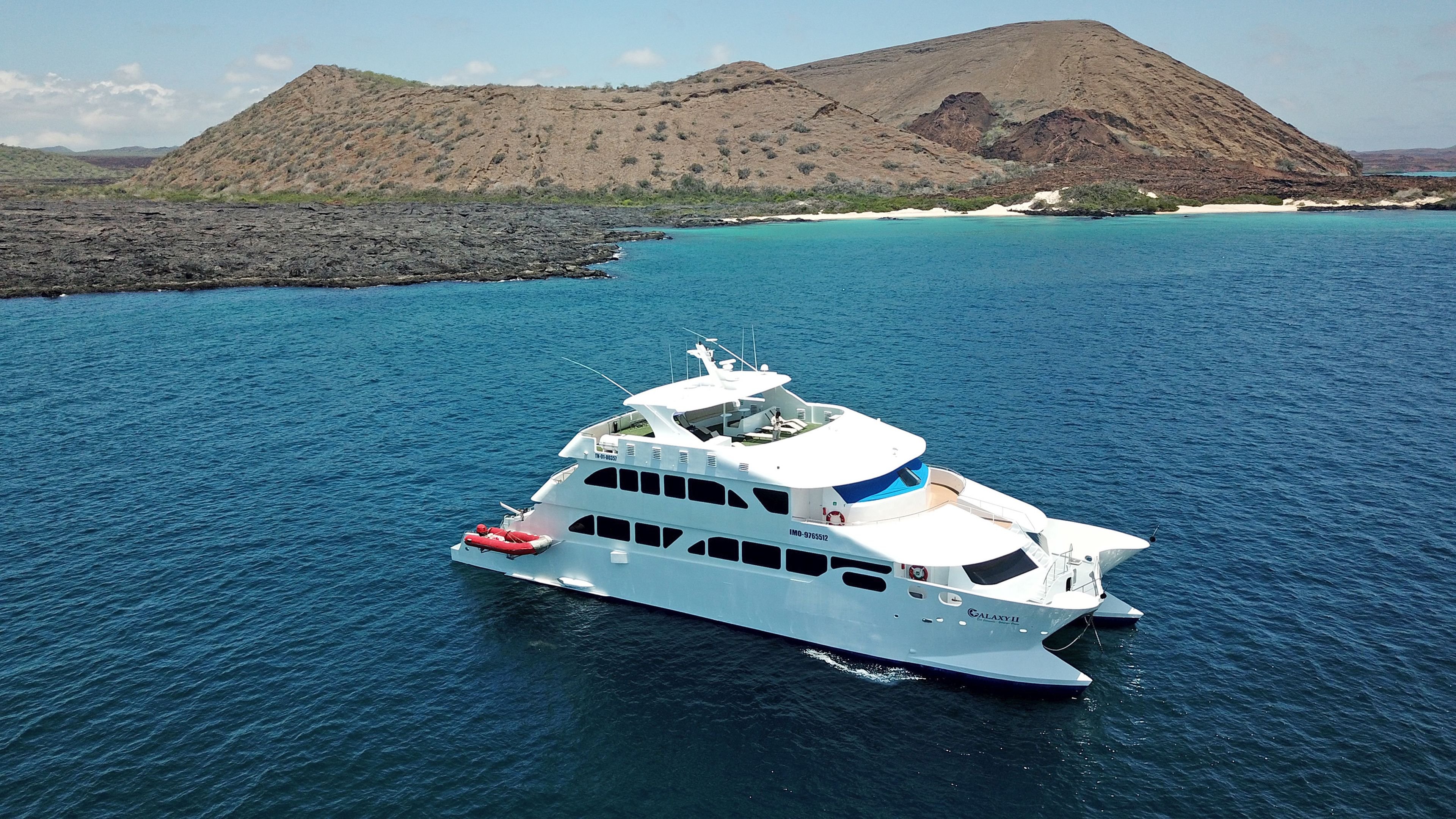 Galaxy Yacht II, Galapagos